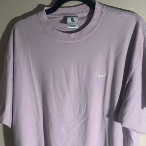 Nike Men's Light Pink Short Sleeve Tee